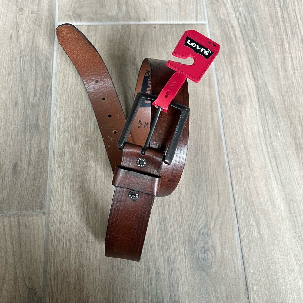 Levi's Brown Leather Belt with Black Buckle